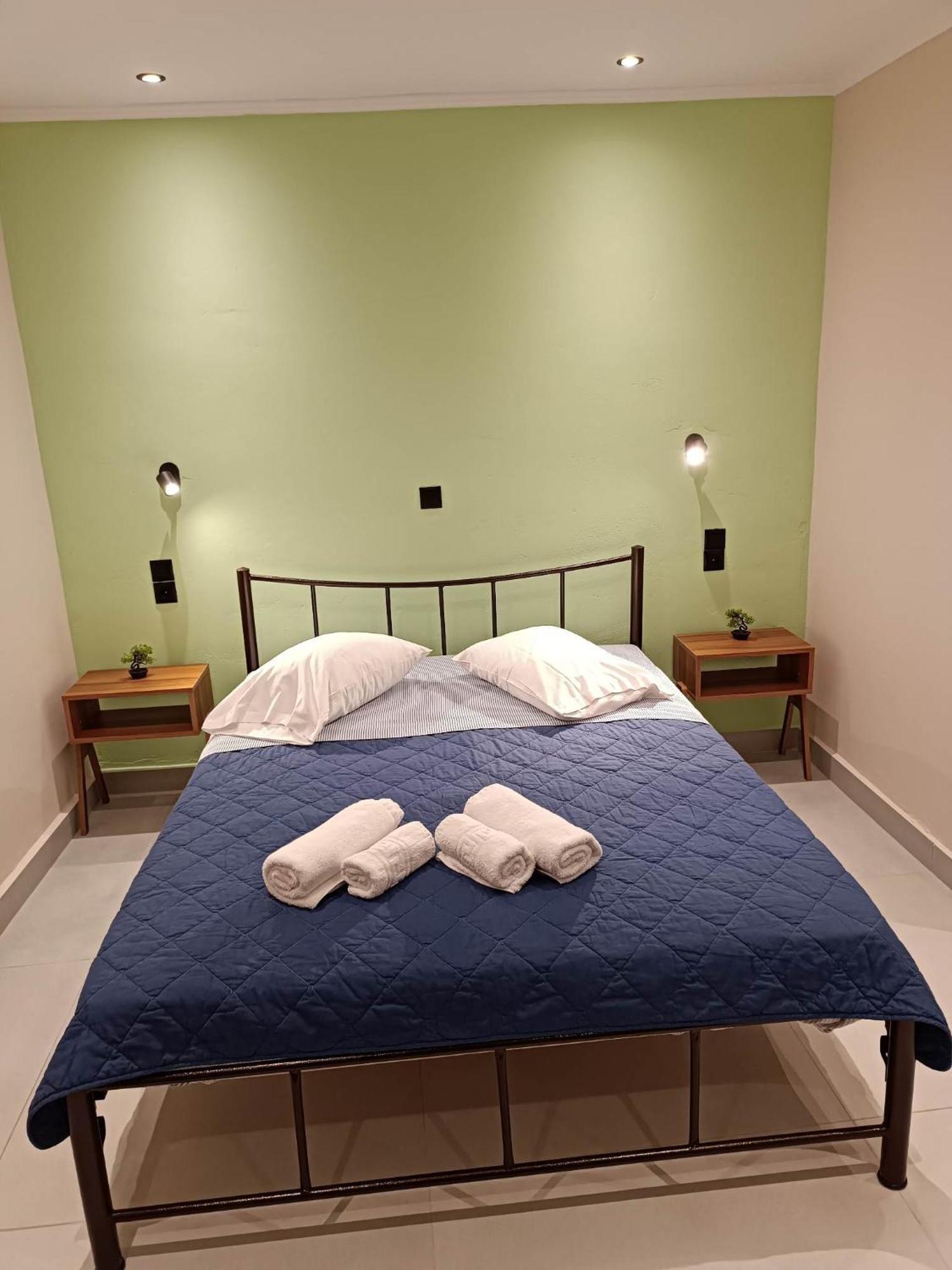 Newly Renovated Apartment Next To The Port Mantouki 외부 사진