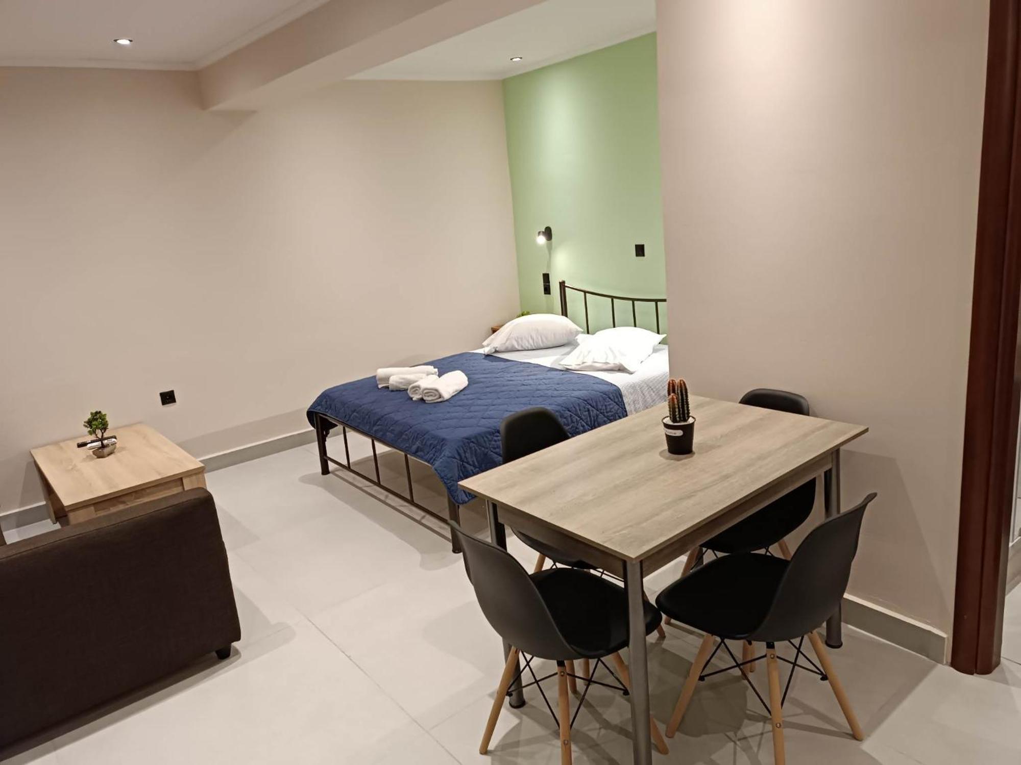 Newly Renovated Apartment Next To The Port Mantouki 외부 사진